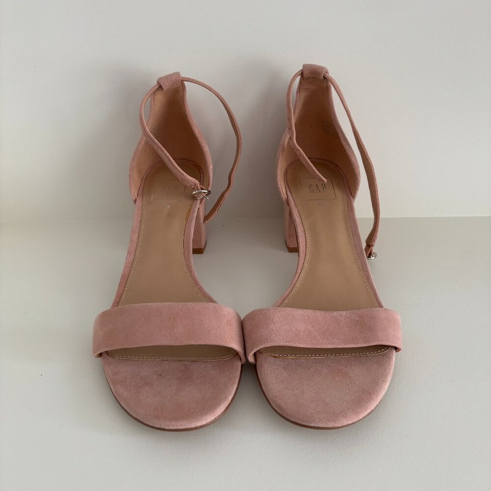 NW Gap light pink suede strappy sandals with 2 inch block heels (size 9.5)